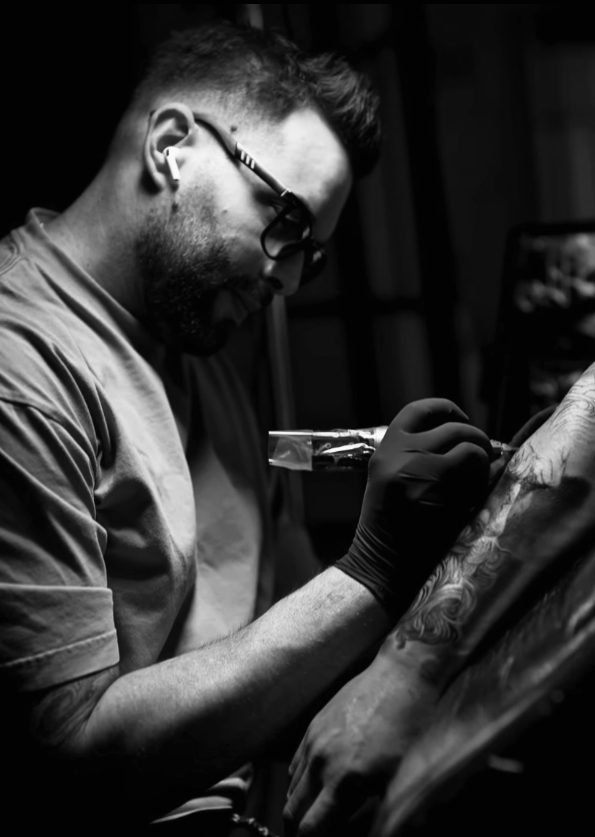 Eduanis Rama — Tatuador profesional